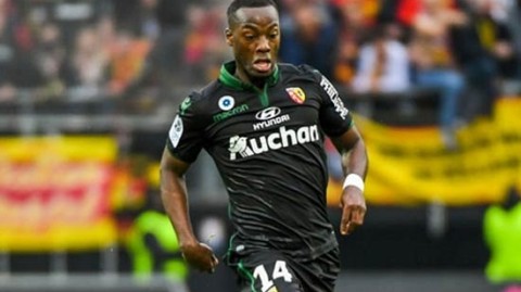 法甲保级战尼斯1-1勒阿弗尔，萨马塔先拔头筹阿卜迪救主