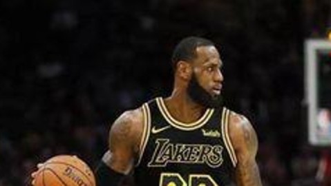 2K26球员评分深度盘点：迈克尔·乔丹持续霸榜99分，揭示何为篮球游戏的天花板定义者