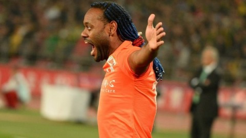 22号的橙色记忆：山东泰山李源一扛起新旗帜，2026赛季合同年如何突围？