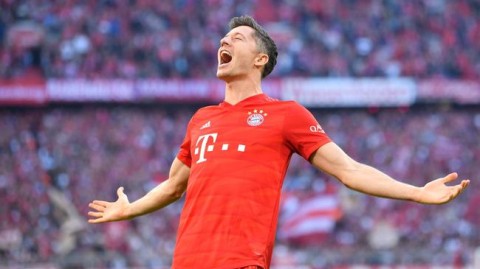 希克三分钟神兵天降！药厂客场掀翻希腊豪门，这口气争得漂亮