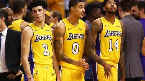 148-142双加时血战！哈登40+11伤退火箭逆转湖人