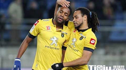 阿雅克肖主场2-1力克亚眠，坎特世界波+埃弗森定胜局