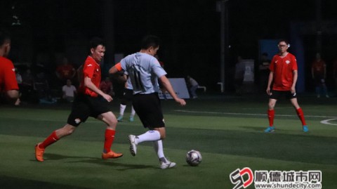 01月04日巴乐杯14决赛库尔勒帕河兰足球队VS吐鲁番伟俪丹足球队全场录像高清回放