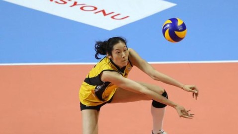 争冠悬念宣告终结？瓦基弗银行逆转费内巴切豪取五连胜，博斯科维奇完胜瓦尔加斯